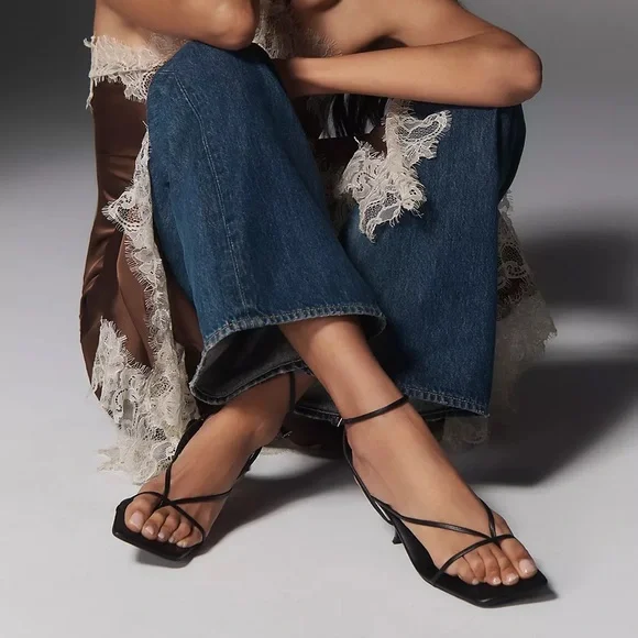 Jeffrey Campbell black strappy Fluxx kitten heels - Picture 2 of 11